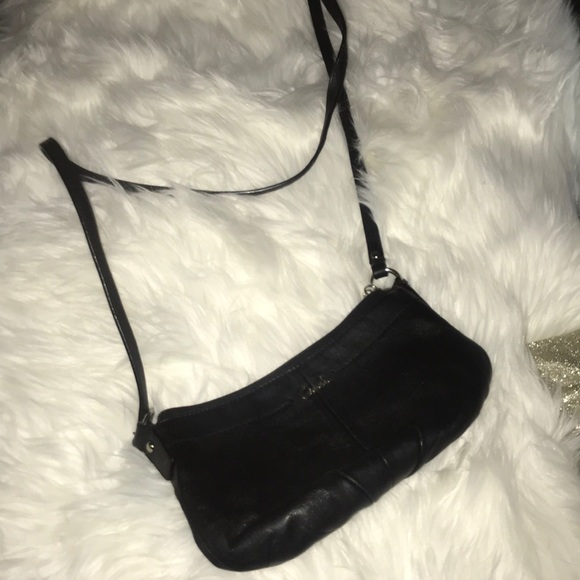 Coach - Picture 6 of 6